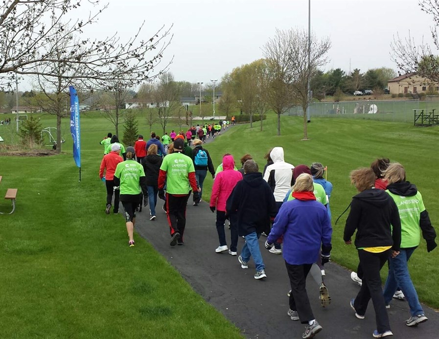 2016-adult -walk -5